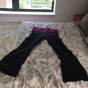 Black and pink Victoria secret yoga pants